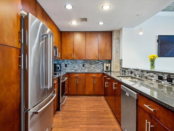 360 Nueces ST 3309, Austin TX 78701