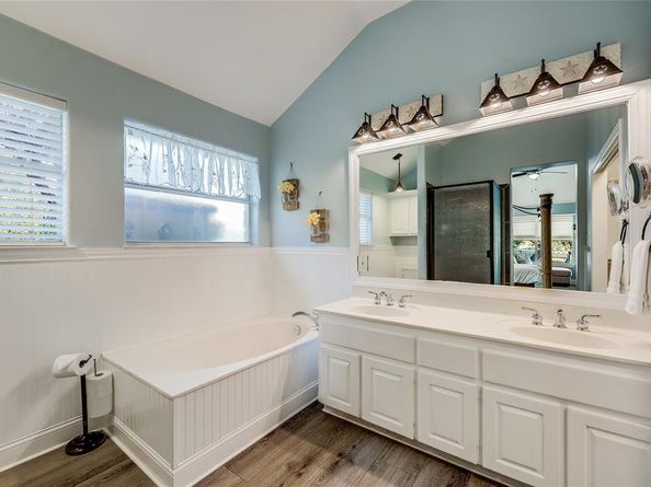 3110 Point CV, Lago Vista TX 78645