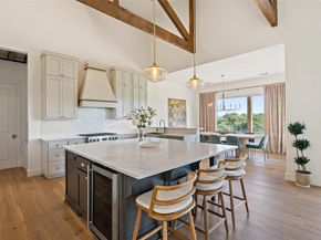 1302 Sparrow LN, Austin TX 78734