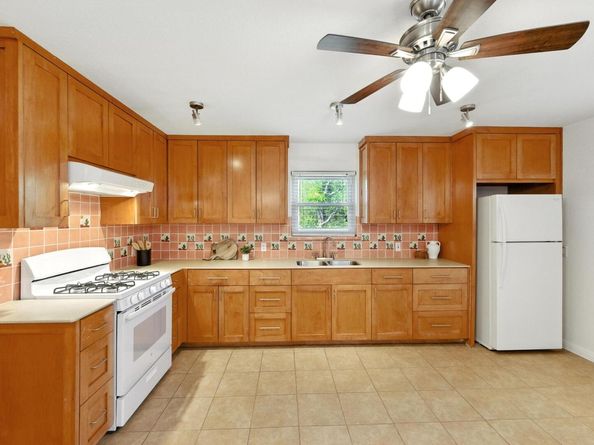 1304 Astor PL, Austin TX 78721