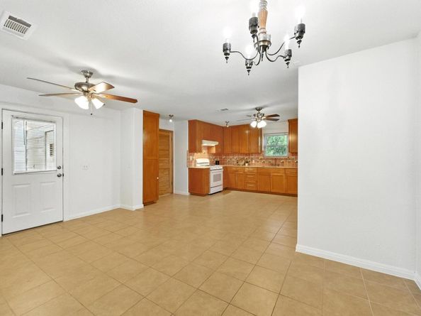 1304 Astor PL, Austin TX 78721