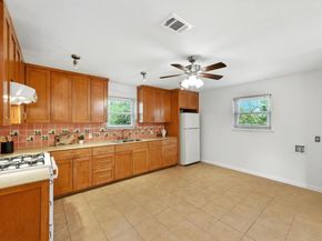1304 Astor PL, Austin TX 78721