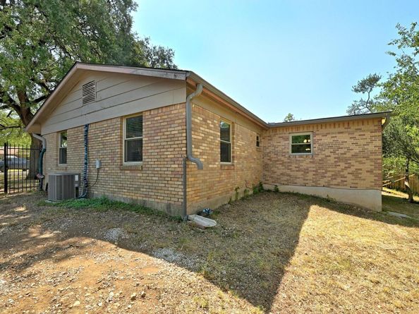 1304 Astor PL, Austin TX 78721