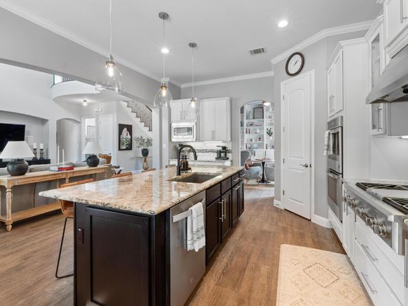 1852 Harvest Dance DR, Leander TX 78641