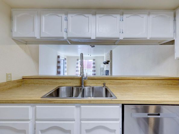 6905 Old Post LOOP, Austin TX 78744