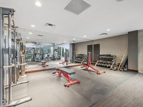 360 Nueces ST 911, Austin TX 78701