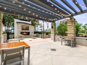 360 Nueces ST 911, Austin TX 78701
