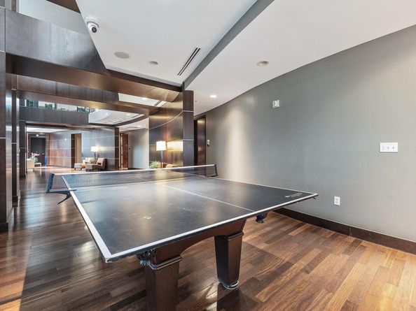 360 Nueces ST 911, Austin TX 78701