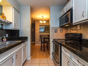 400 W 35th ST 104, Austin TX 78705