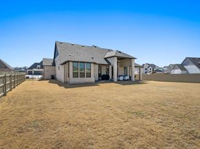 212 Jates Field BND, Liberty Hill TX 78642