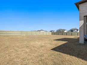 212 Jates Field BND, Liberty Hill TX 78642