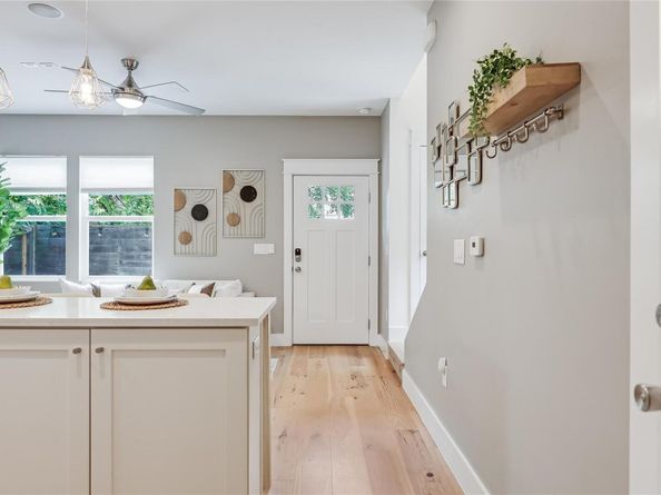 5512 Duval ST 2, Austin TX 78751