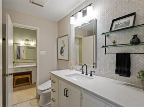 7158 Chimney CORS 7204, Austin TX 78731