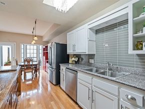7158 Chimney CORS 7204, Austin TX 78731