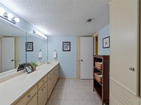 7158 Chimney CORS 7204, Austin TX 78731