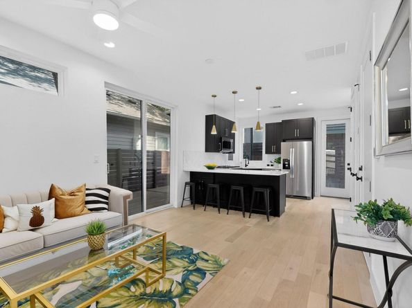 1708 Canterbury ST 2, Austin TX 78702