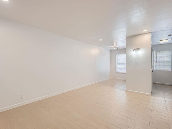 300 Crockett ST 115, Austin TX 78704