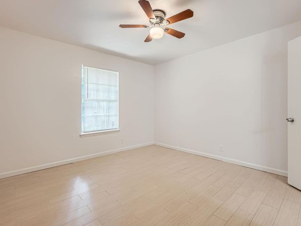 300 Crockett ST 115, Austin TX 78704