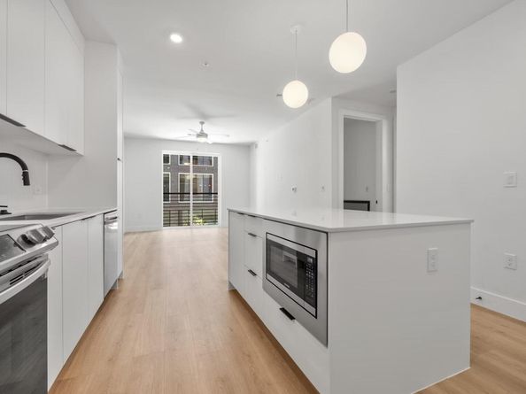 1701 Simond Ave 208, Austin TX 78723
