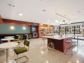 1701 Simond Ave 208, Austin TX 78723