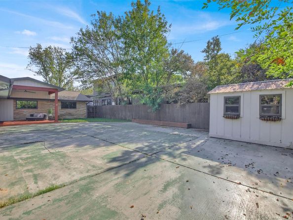 7510 Daugherty ST, Austin TX 78757