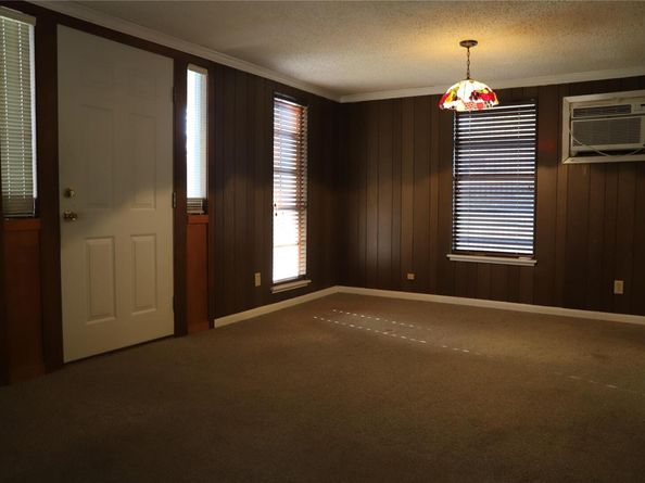 6106 Felix Ave, Austin TX 78741