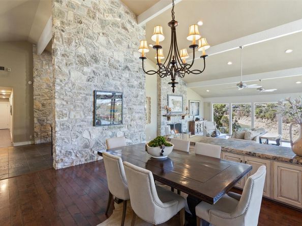 919 Challenger, Lakeway TX 78734