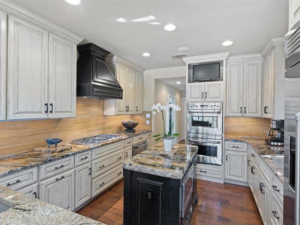 919 Challenger, Lakeway TX 78734