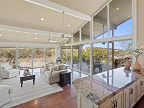919 Challenger, Lakeway TX 78734