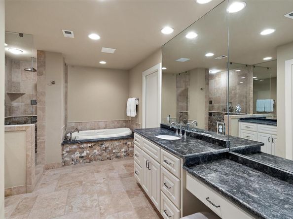 919 Challenger, Lakeway TX 78734