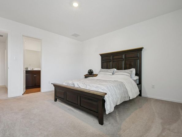 17717 Sulphur Springs WAY, Elgin TX 78621