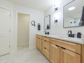 2214 Lear LN, Austin TX 78745