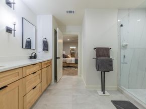 2214 Lear LN, Austin TX 78745