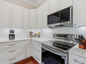 1900 Barton Springs RD 2026, Austin TX 78704