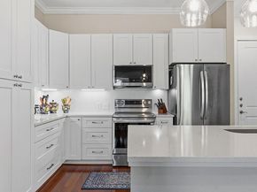 1900 Barton Springs RD 2026, Austin TX 78704