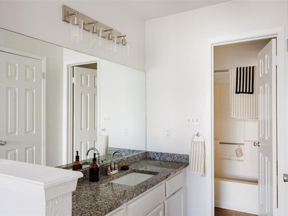 7806 Beauregard CIR, Austin TX 78745