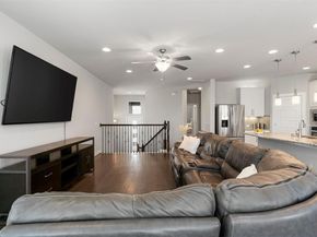 207 Bridgeford DR 16, Austin TX 78745