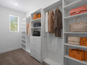 207 Bridgeford DR 16, Austin TX 78745