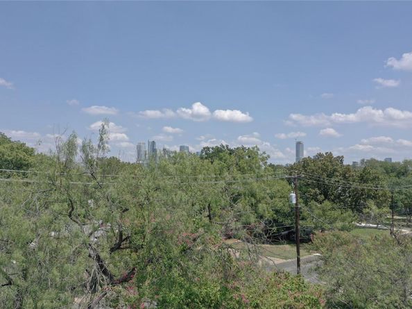 1821 Dexter ST, Austin TX 78704