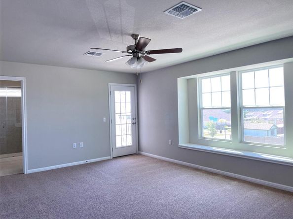 9721 Morning Iris DR, Manor TX 78653