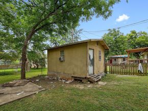 3007 Michoacan DR, Del Valle TX 78617