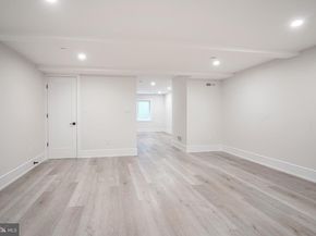 2002 Renaissance Walk, Philadelphia PA 19145