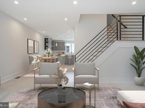 2002 Renaissance Walk, Philadelphia PA 19145