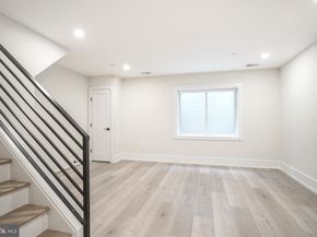 2002 Renaissance Walk, Philadelphia PA 19145