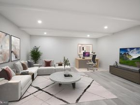 2002 Renaissance Walk  2, Philadelphia PA 19145