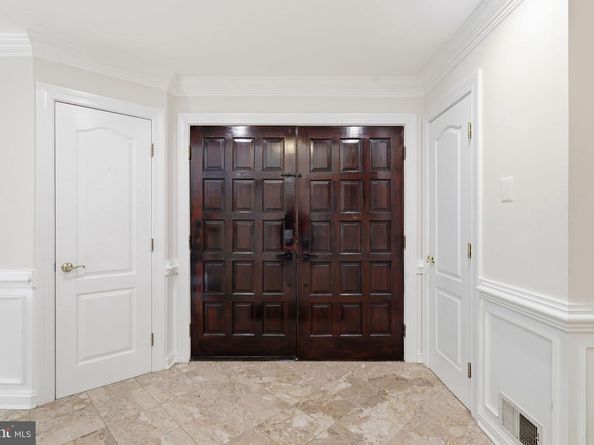 7421 Shreve Road, Falls Church VA 22043