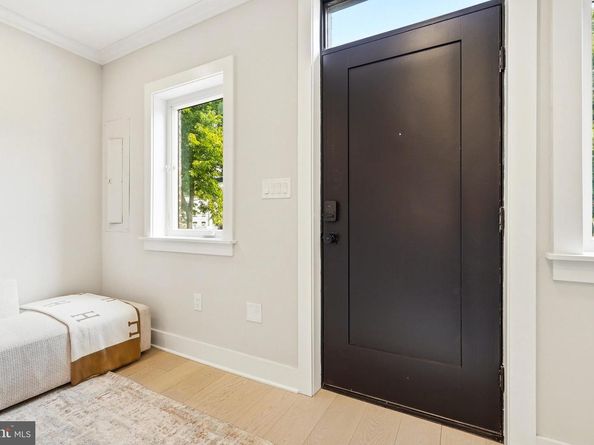 2305 Nicholson SE 202, Washington DC 20020