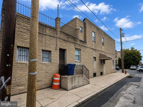 2126 S 8TH Street, Philadelphia PA 19148
