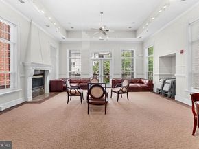 1521 Spring Gate Drive 10406, Mclean VA 22102