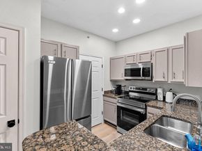 1521 Spring Gate Drive 10406, Mclean VA 22102